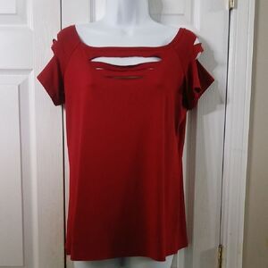 Suimiki burgundy cut out short sleeve top Sz 2XL
